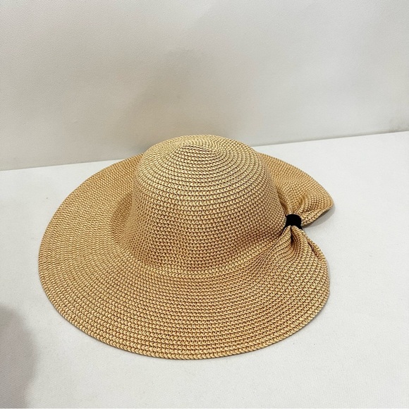 Sunhat Tan Wide-Brimmed Hat with Back Bow Packable Floppy - Picture 2 of 8